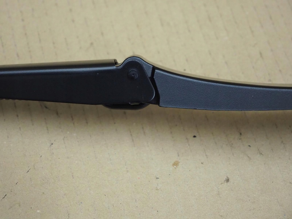 фото №8, 9j1955409 рычаг дворники porsche tycan левая