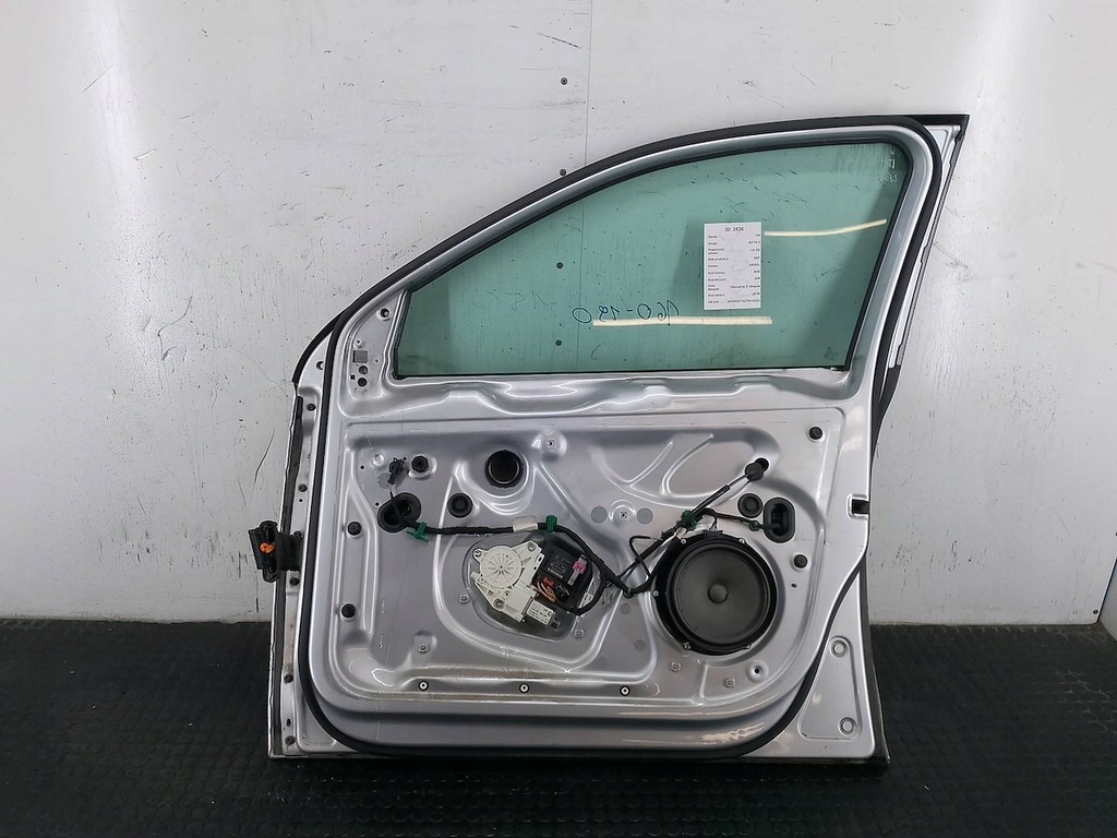 фото №5, Дверь перед правый vw jetta v la7w