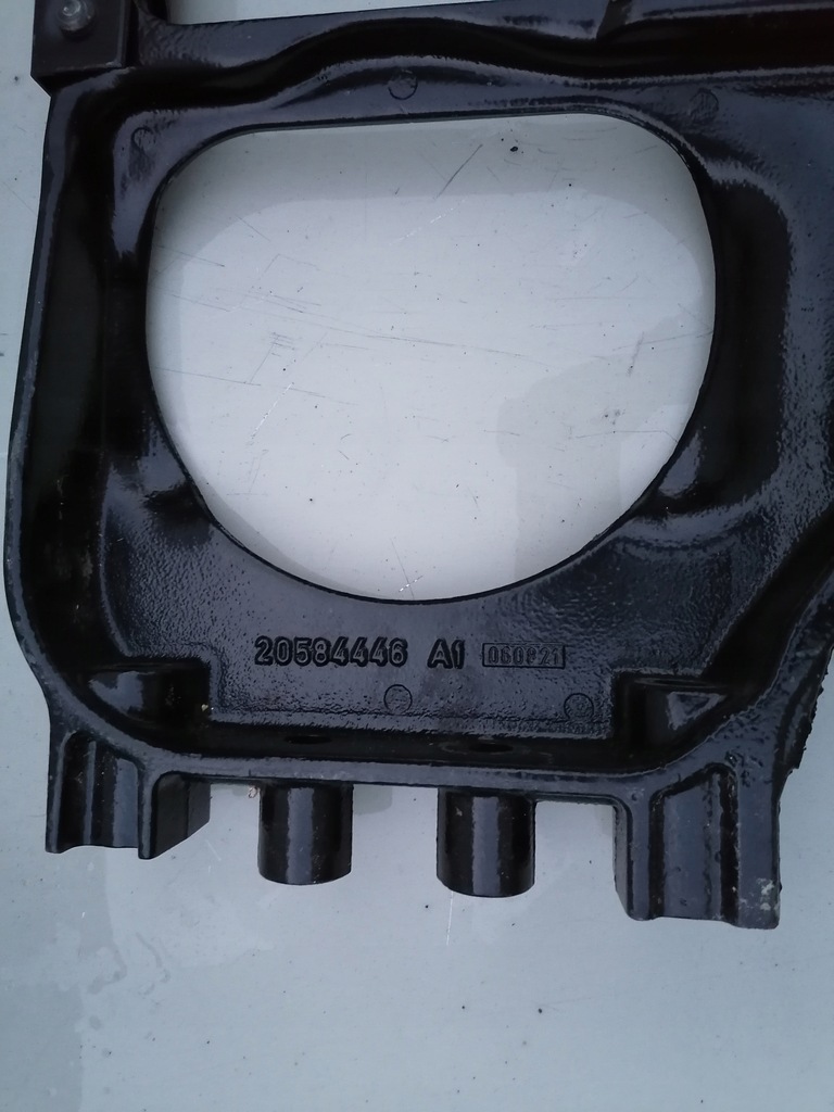 фото №9, Volvo fh renault кронштейн кронштейн спойлер 20493922