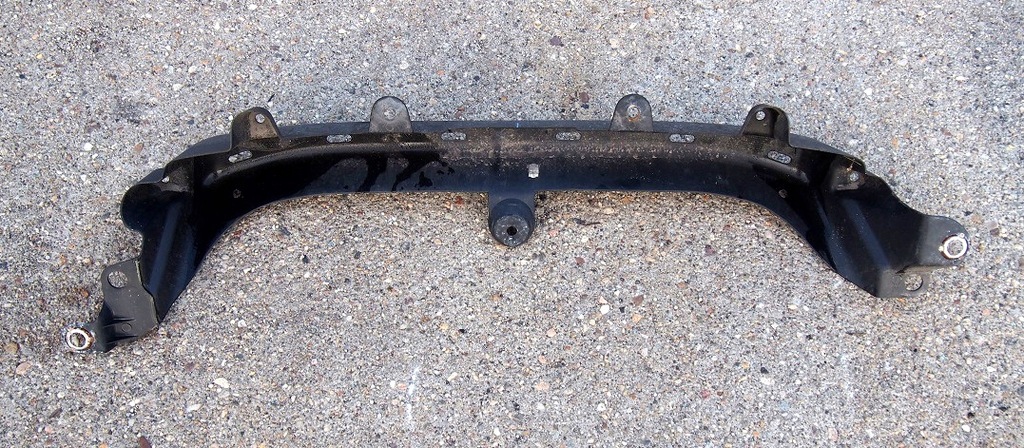 фото №2, Напрямна бампера задня renault vel satis 8200097634