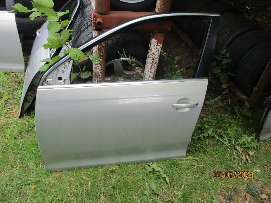 фото №1, Vw golf vi v kombi дверь перед правое lr7l