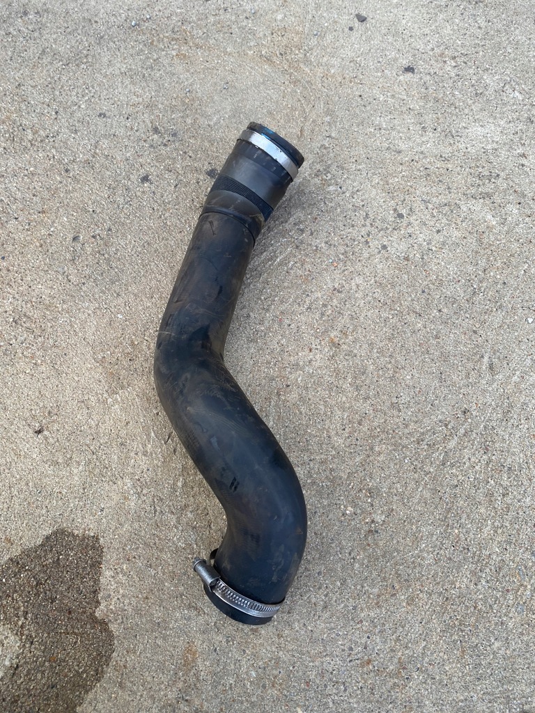 фото №1, Ford ranger v 3.2 шланг интеркулер