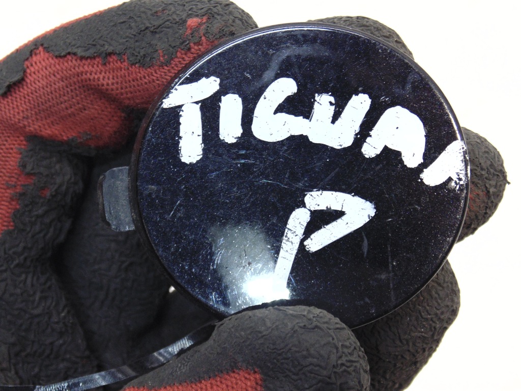 фото №4, Заглушка фаркоп задняя vw tiguan ii lift