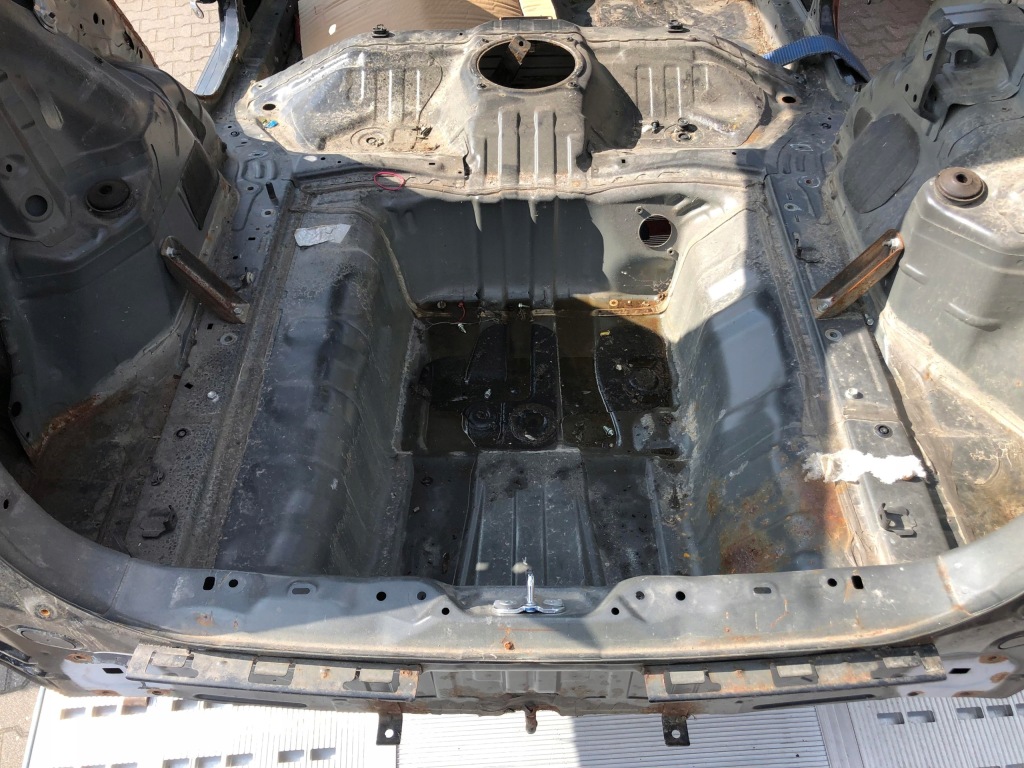 фото №3, Honda insight 09-14 задняя pas поддон четверть крыша