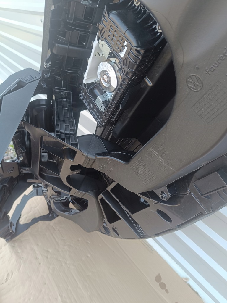 фото №4, Панель приладів консоль подушка безпеки vw t-roc 2ga lift комплект оригінал