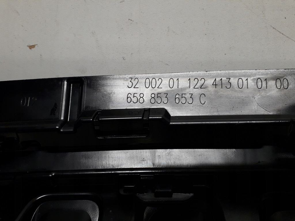 фото №10, Skoda kamiq lift 23- решётка радиатора решётка радиатора 658853653c