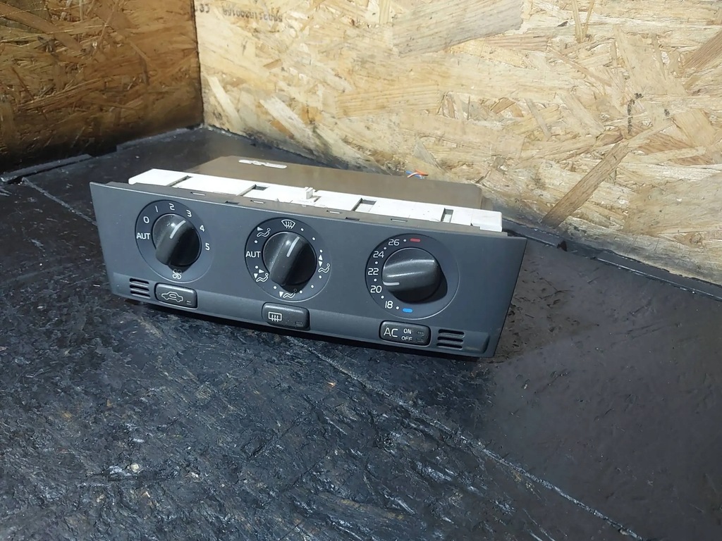 фото №14, Панель кондиціонера обдув volvo s40, v40 806094 806095