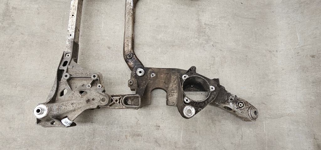 Подрамник подрамник подрамник балка подвеска перед bmw 5 g30 7 g11 6 g32 4x4 4wd Оригинал