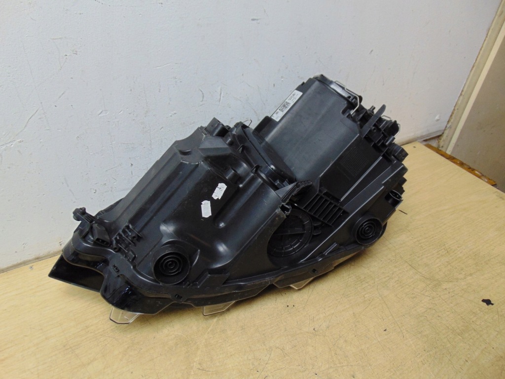 фото №11, Лампа правая vw golf vii lift sportsvan 517941006d europa