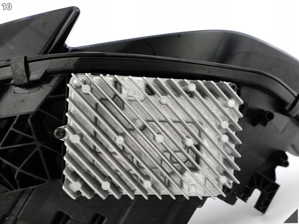 фото №11, Audi s8 a8 4n0 d5 lift 21- лампа full led правая перед europa + 2 модули