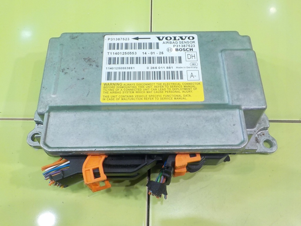 фото №1, Volvo v60 i s60 ii lift r-design 2.0 d 14r модуль датчик подушка безпеки 31387523