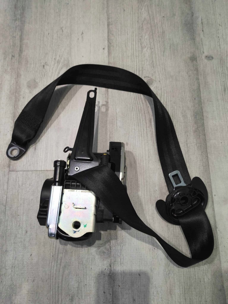 Купить Audi q5 2 2 ремень правый  перед передний 80a857706l