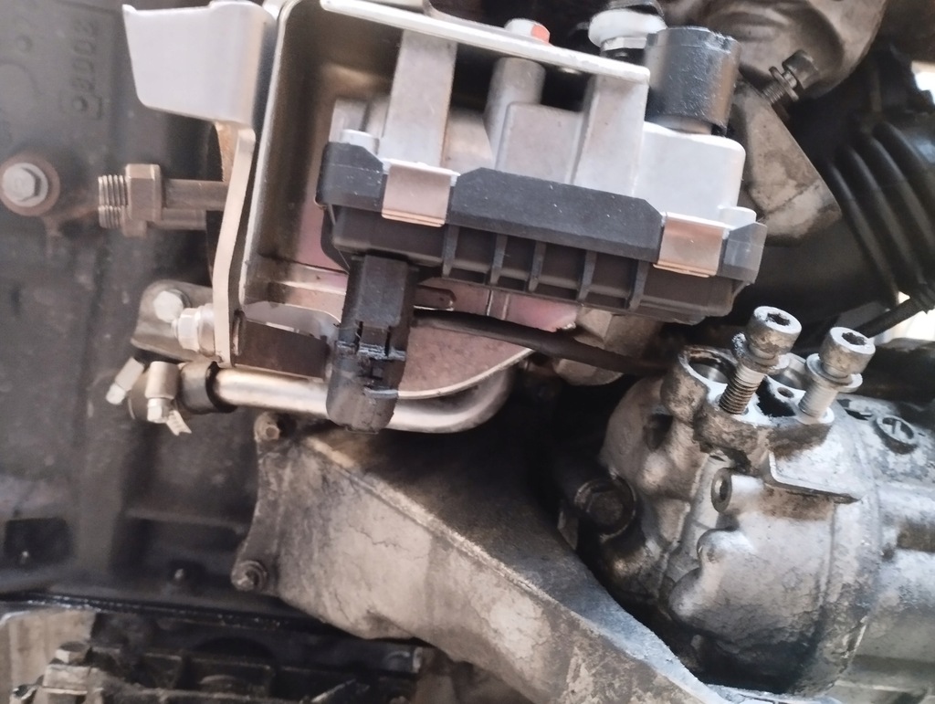 фото №9, Bmw x3 e83 двигатель kompletny m47 150km