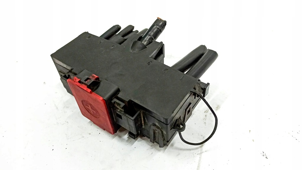 фото №7, Mercedes-benz clc cl203 2003 клеммы