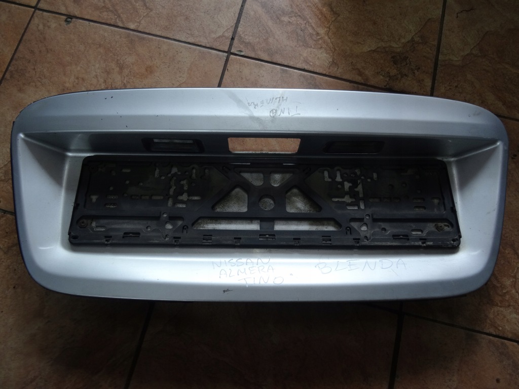 фото №1, Nissan almera tino накладка задняя