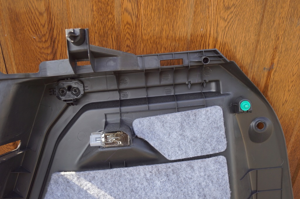 фото №8, Обивка багажника левая chevrolet aveo t300