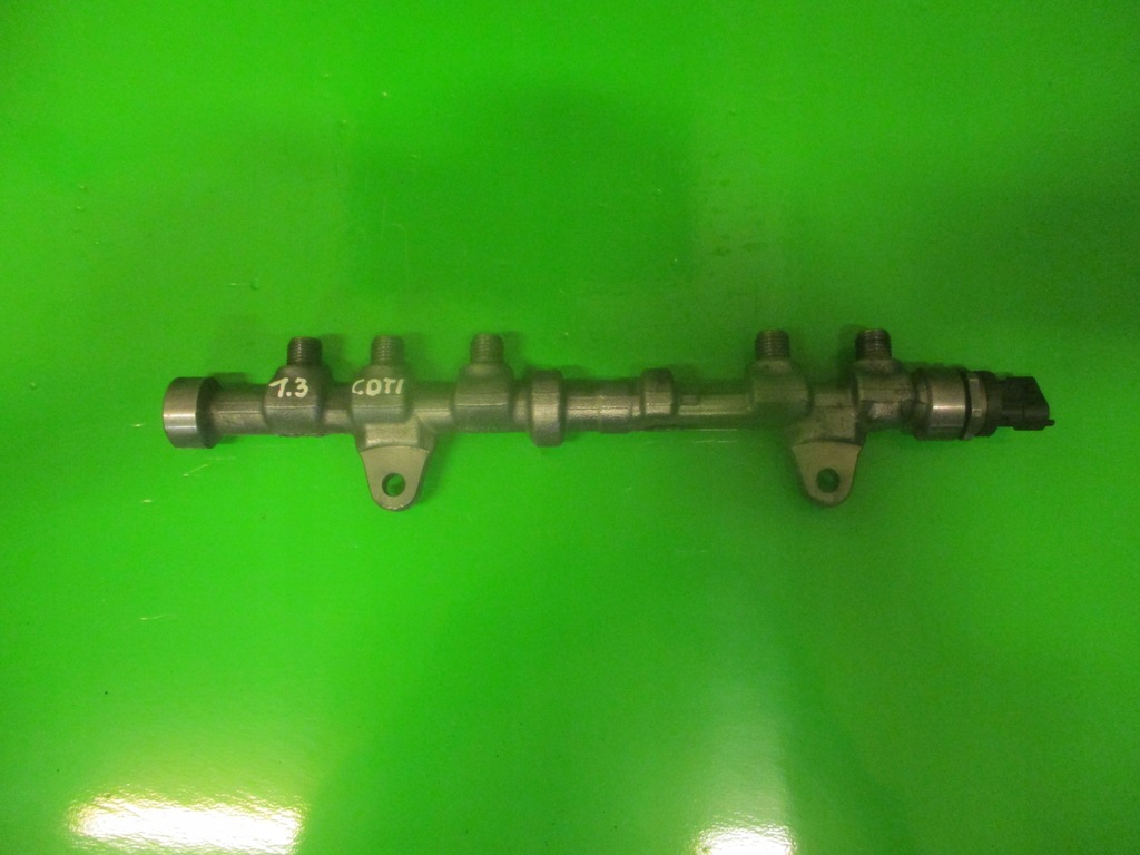 фото №1, 0722 opel zafira b 1.8 16v молдинг упорскування