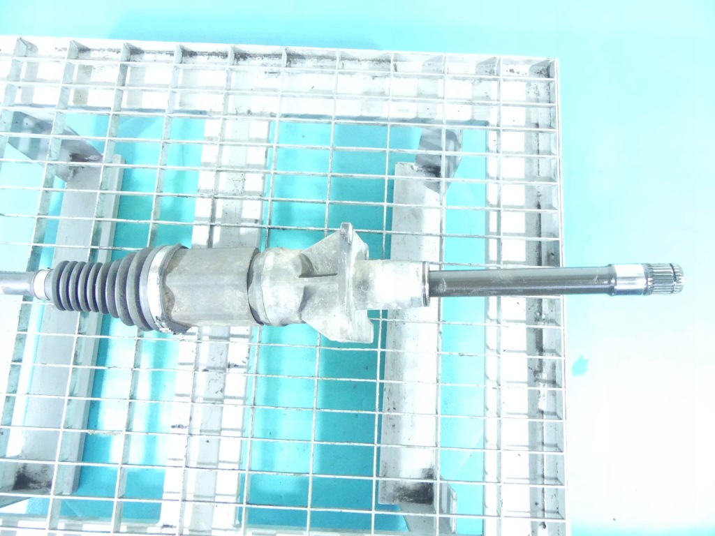 фото №3, Привідний вал перед права bmw 7 f01 4.4 v8 xdrive