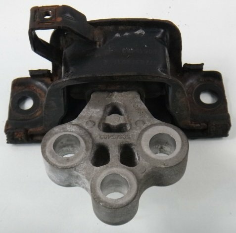 фото №1, Alfa romeo mito 11 r 1.6 jtdm подушка коробки