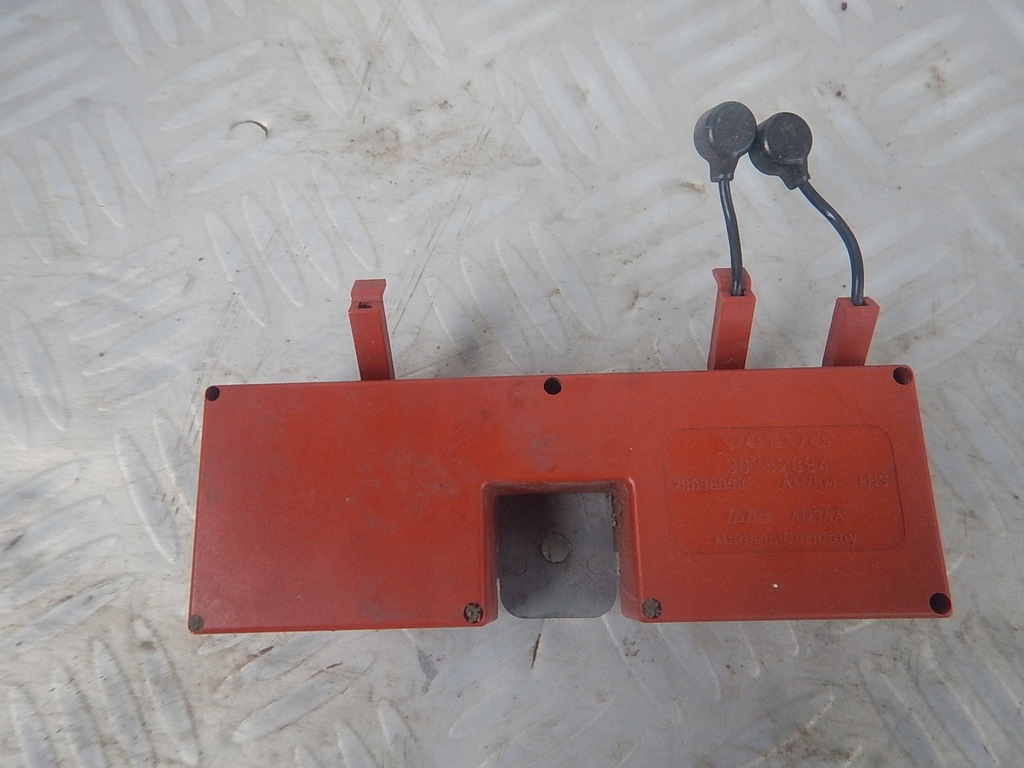 фото №1, Volvo s60 i v70 ii lift усилитель антенный