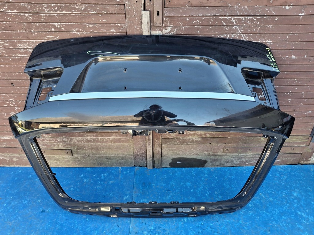 фото №1, Крышка багажника задняя mercedes e-klasa w212 kombi 2009r-