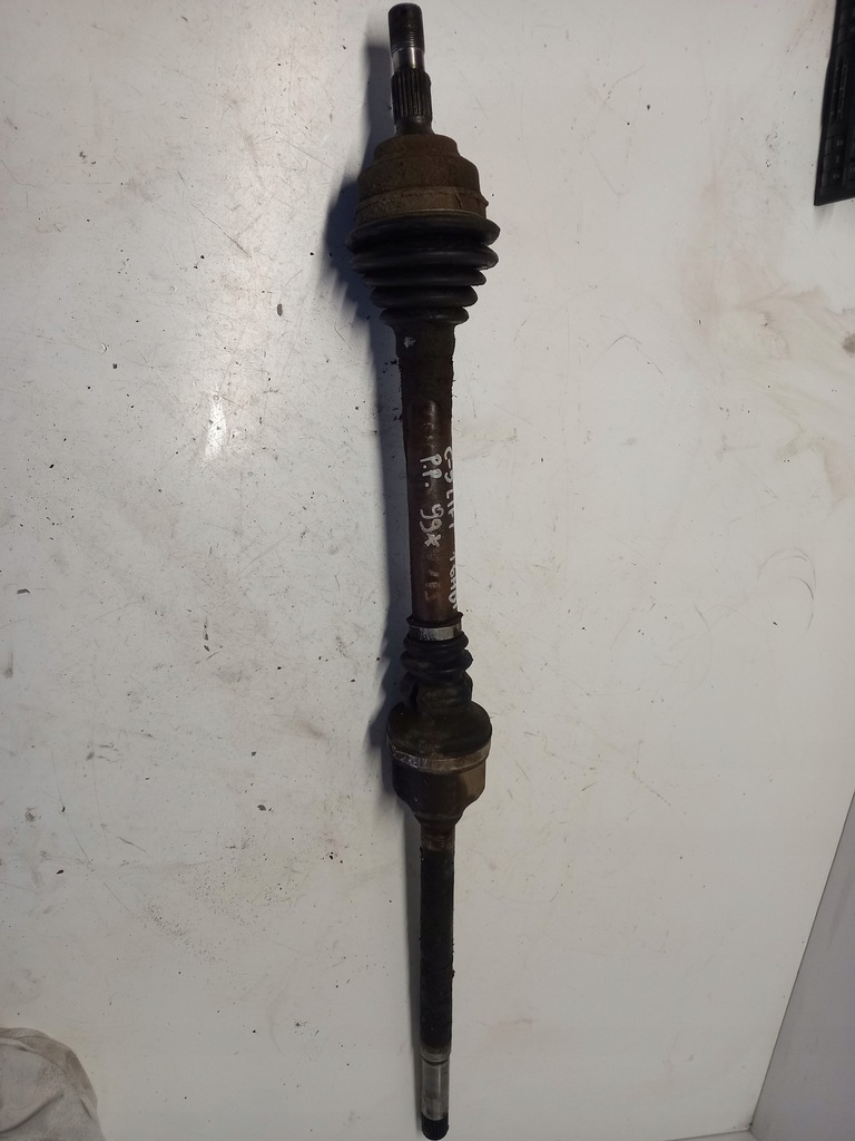 фото №1, Приводной вал półośka передняя правая citroen c5 lift 1.6 d