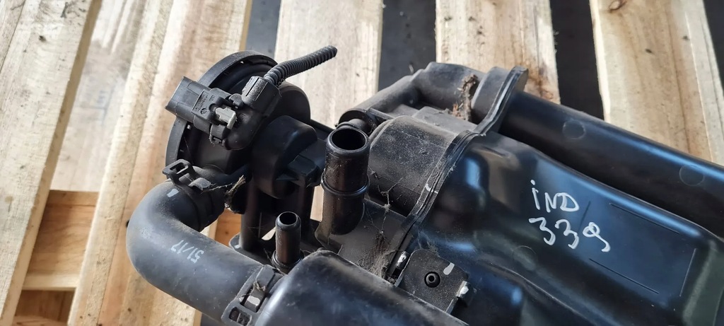 фото №10, S3 8v sedan a3 фильтр угольный топлива 2.0 tfsi 5q0201797f golf vii r