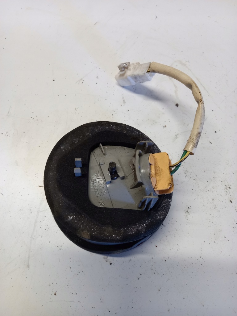 фото №3, Лампа задняя левая задняя левый крышки lexus is 200