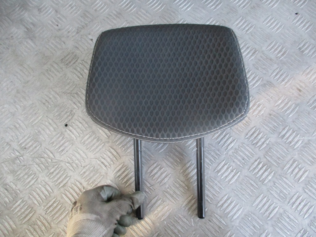 фото №2, Подголовник правый перед renault clio iii 05-12r