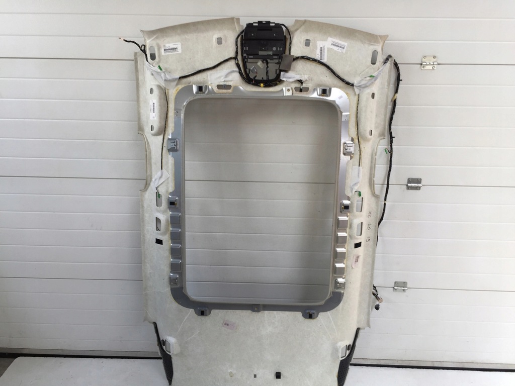 фото №10, Volvo xc40 2020 потолок панорама крыша 32260165