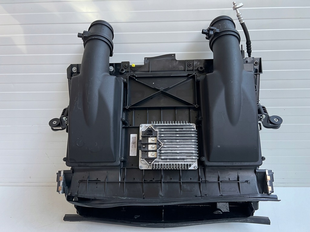 фото №10, Pas передний радиатор комплект ferrari purosangue f175