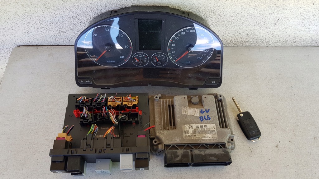 фото №1, Бортовой компьютер набор vw golf v 1.9 tdi bls