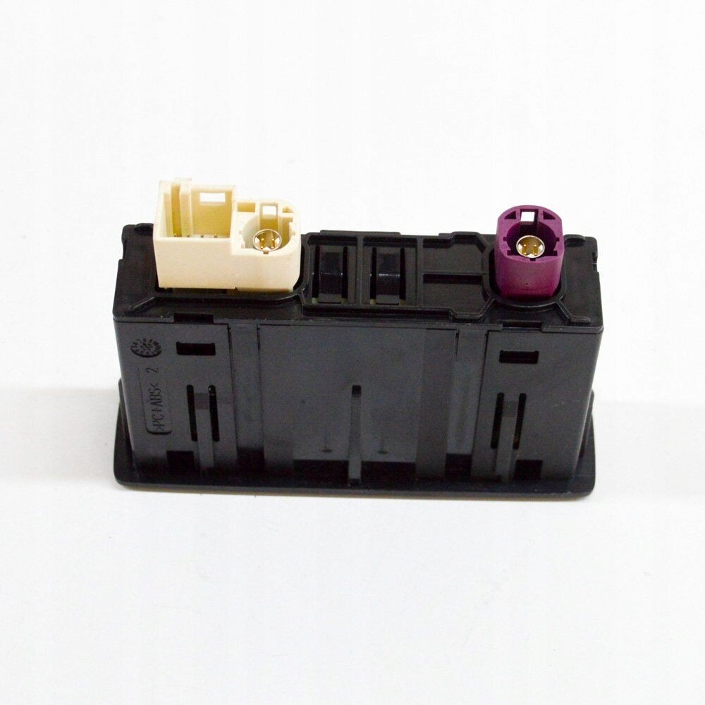 фото №1, Вход разъём usb a2478204002 mercedes eqb x243