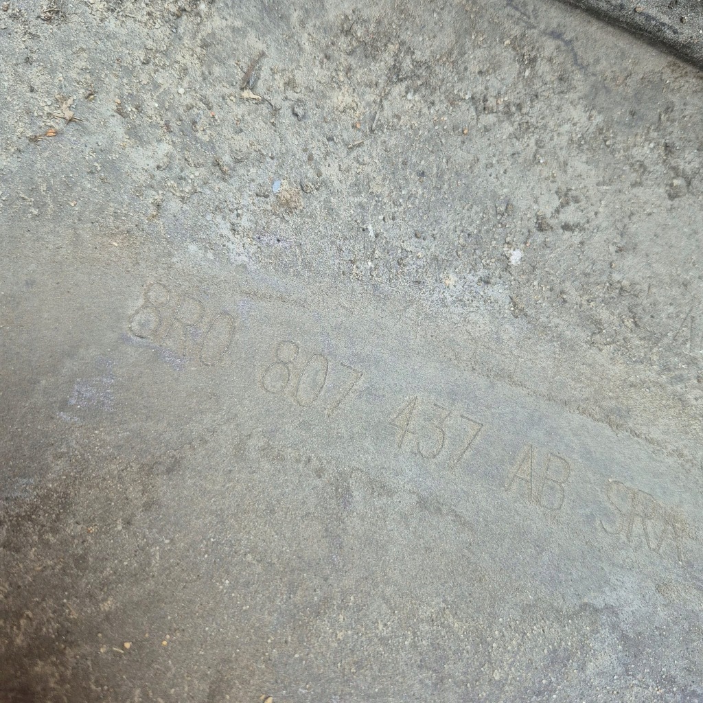 Audi q5 1 1 8r s-line рестайлінг  12-16 бампер перед передній sprysk Оригінал