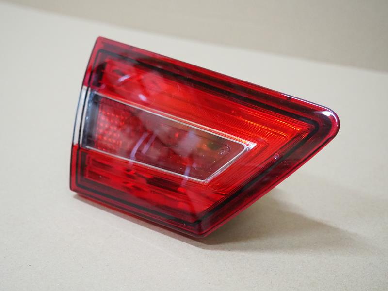 фото №2, Лампа задня ліва кришки renault clio iv 2012- hb