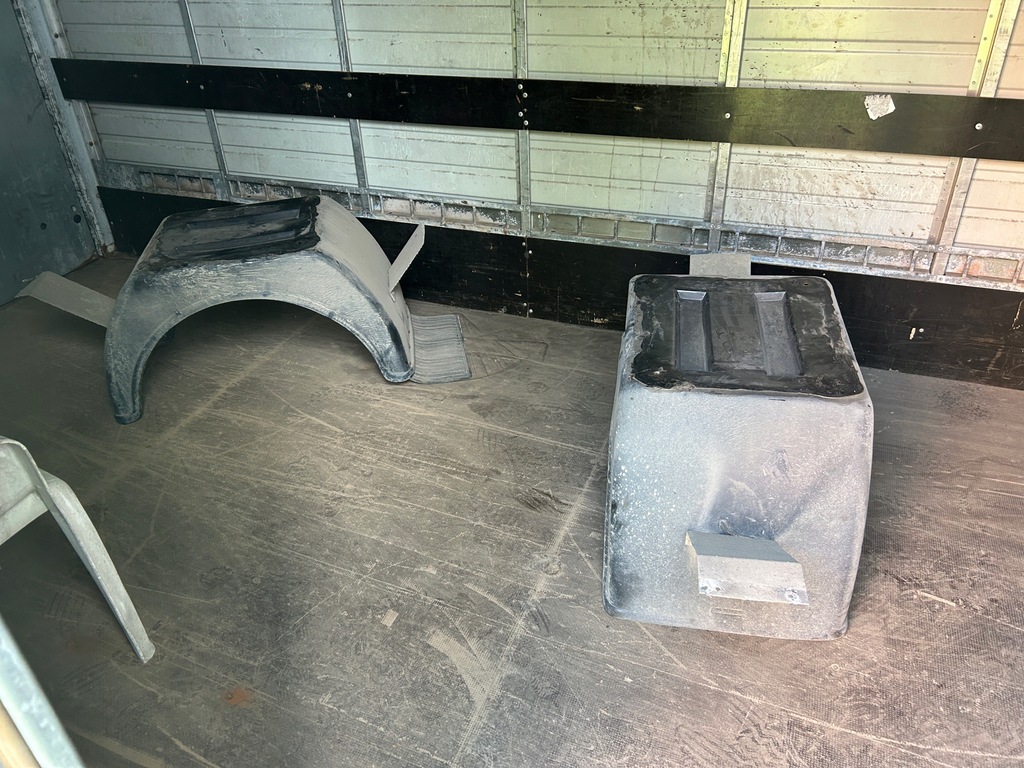 фото №1, Подкрылок брызговик nissan cabstar