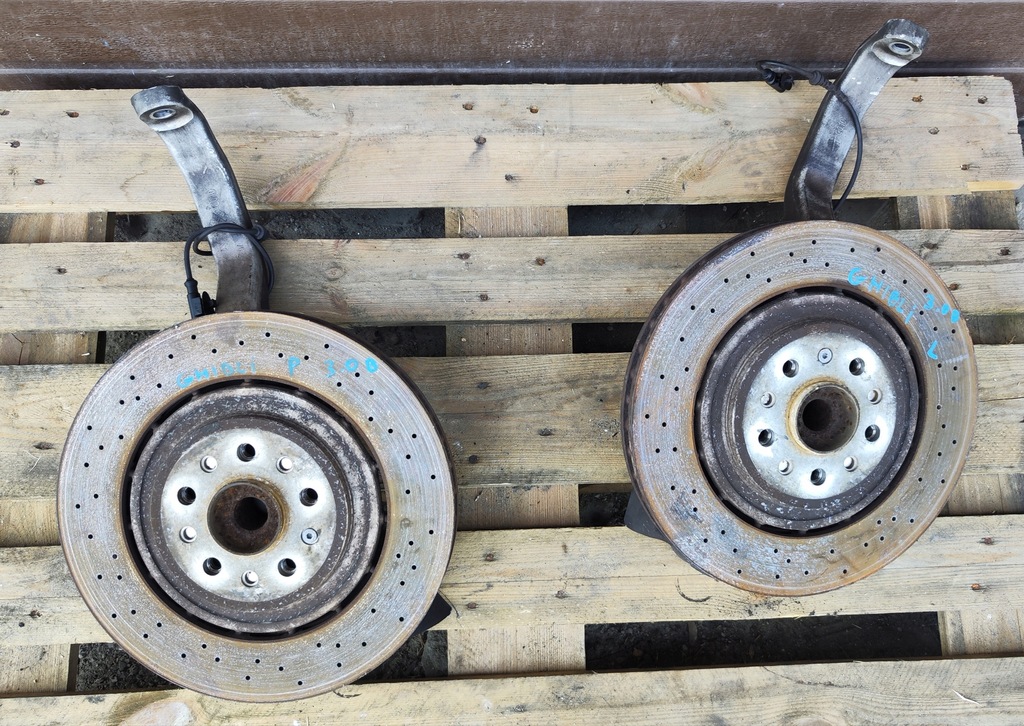 фото №1, Поворотний кулак перед ліва maserati ghibli 2015