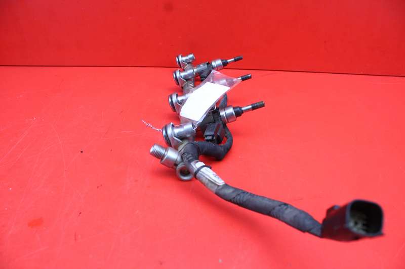 Молдинг впрыскная правая 12640490 12634127 cadillac xts 3.6 v6 325 km 12-17 с Разборки