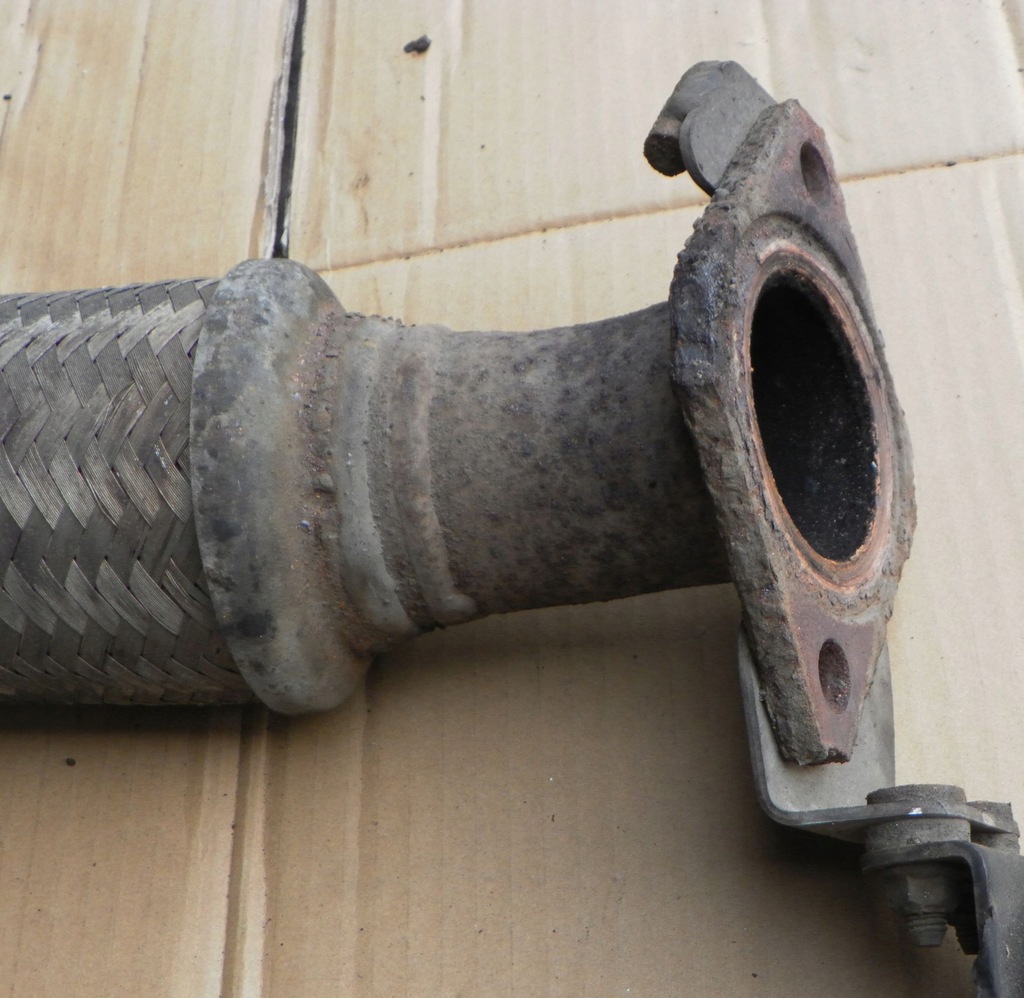 фото №5, Mazda 6 gg 2003 2.0 соединитель гибкий выхлоп