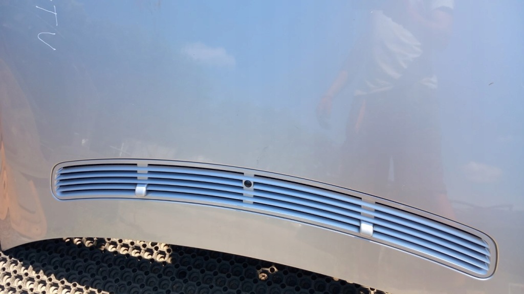 Купить Mercedes cls w219 седан капот c775