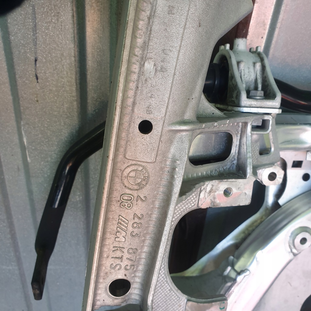 фото №4, Подрамник подрамник передние bmw e60 m5