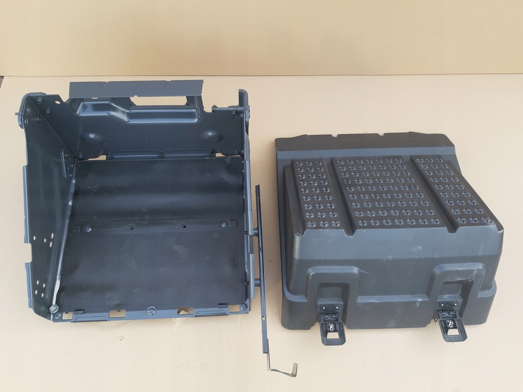 фото №7, Scania r s ngs основа акумуляторів кришка