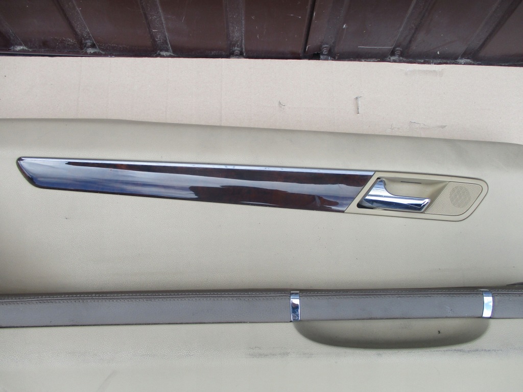 фото №3, Обшивка оббивка двері лівий задня mercedes w251