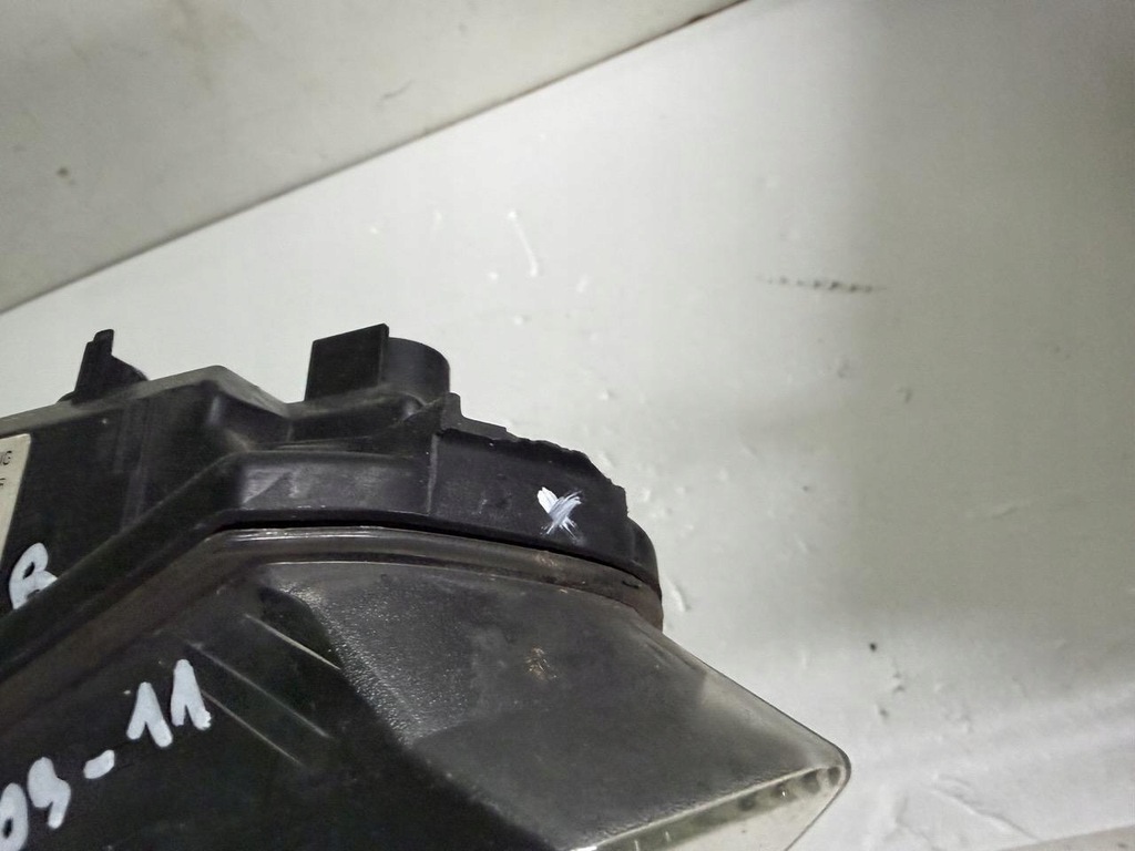 фото №2, Протитуманна фара правий bmw 1 e87 lift 09-11