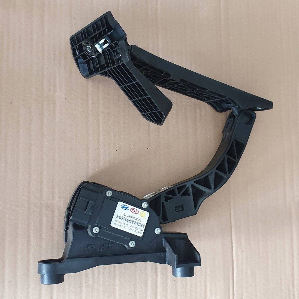 фото №1, Потенціометр педаль газу hyundai i40 32726-3z900