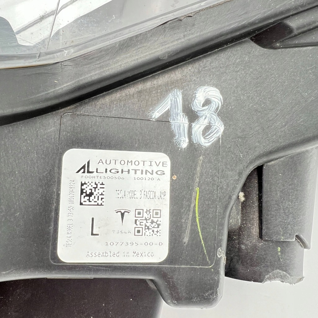 фото №7, Tesla 3 противотуманная фара левый перед 107739500d