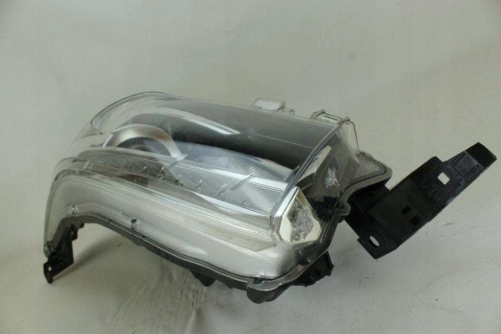 фото №9, Фара лівий перед toyota hilux 16- led