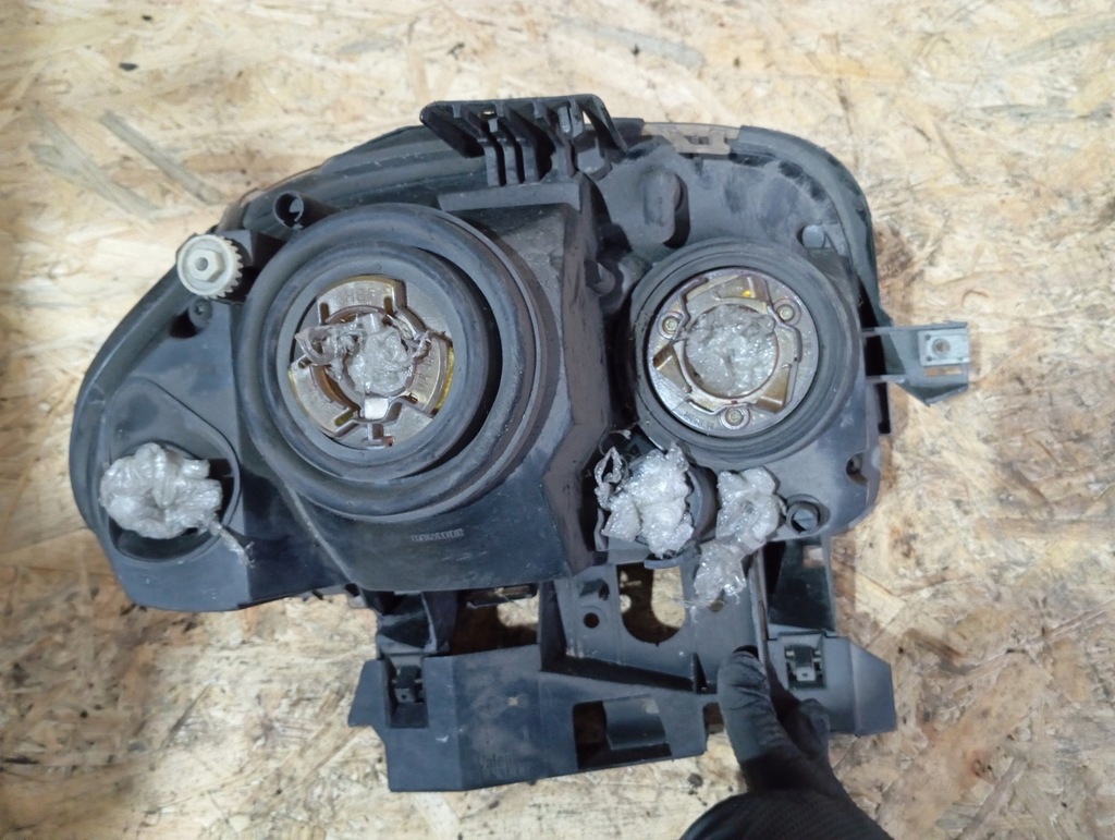 фото №3, Лампа ліва перед renault clio ii лінза 148611-00