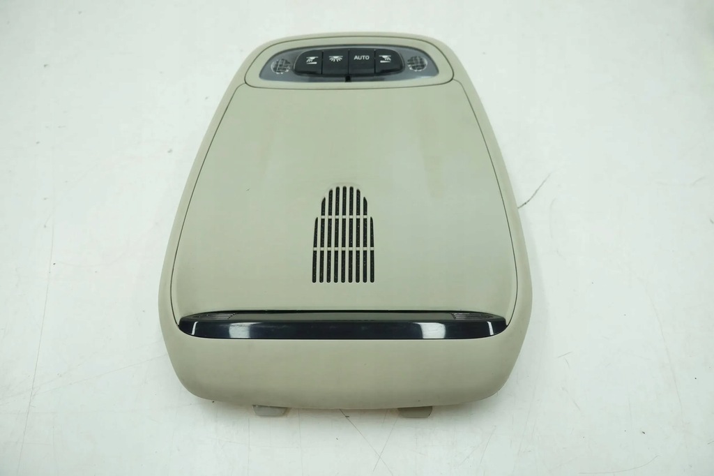 фото №1, Лампа освещение салона volvo v40 ii cc 2012 31268141