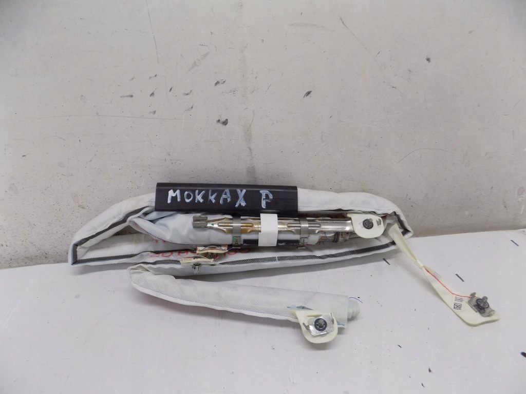 фото №1, Шторка безопасности правая opel mokka x